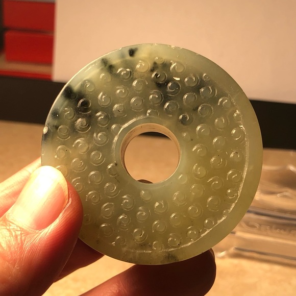 Ancient Natural Nephrite Jade AMAZING ARTISTIC Handcarved Circular - Picture 9 of 9